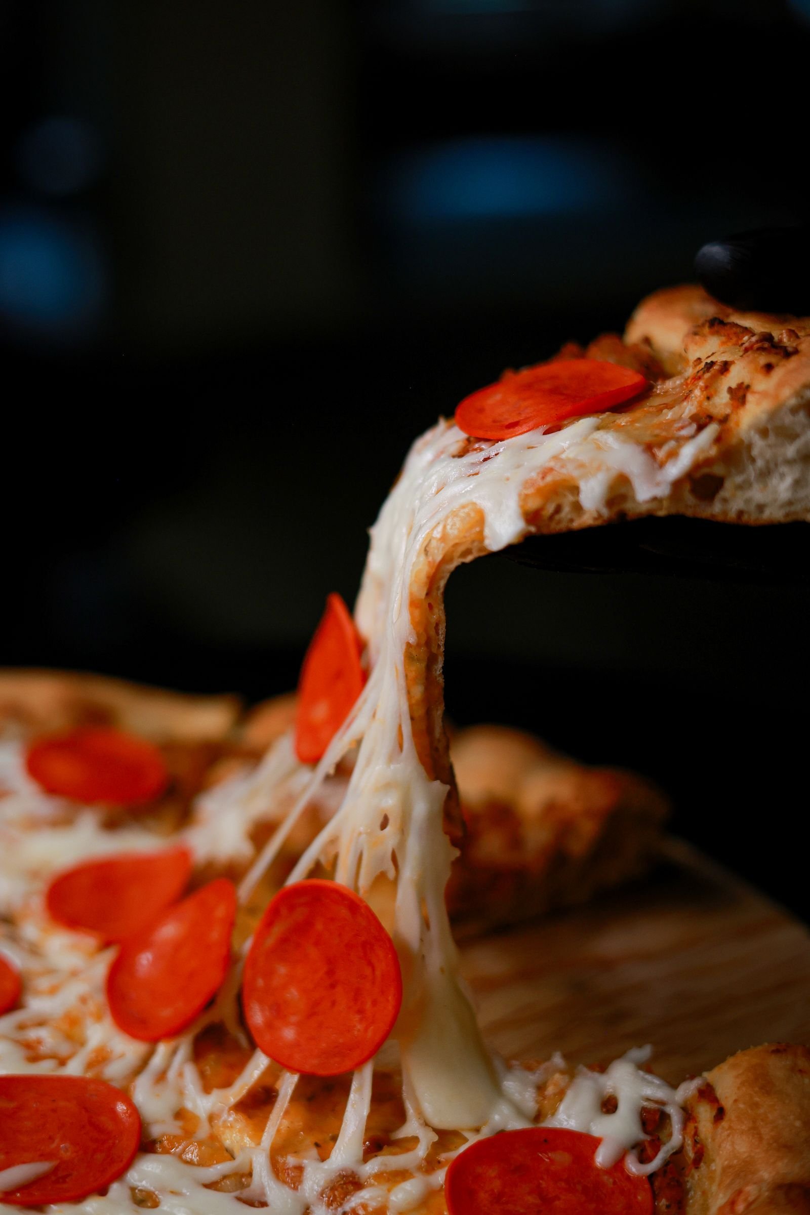 Pizza con queso derretido