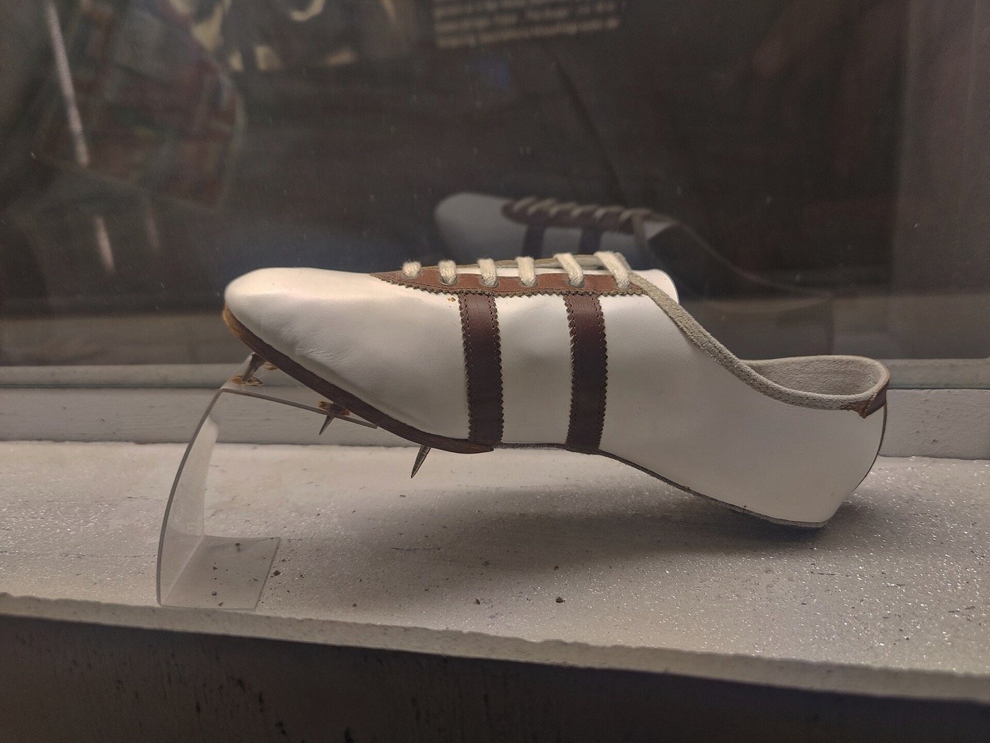 Zapatillas de clavos usadas por Jesse Owens en 1936